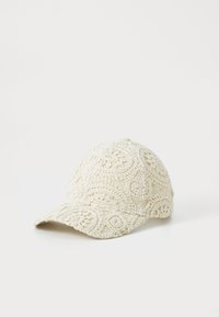 PCARTA HAT BOX - Cap - cloud dancer