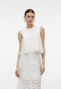 Vero Moda VMHANNE SHORT - Felső - snow white