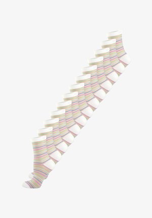 Set di dodici calzini bianchi alla caviglia con strisce orizzontali pastello in viola, verde e blu, disposti in una fila diagonale.