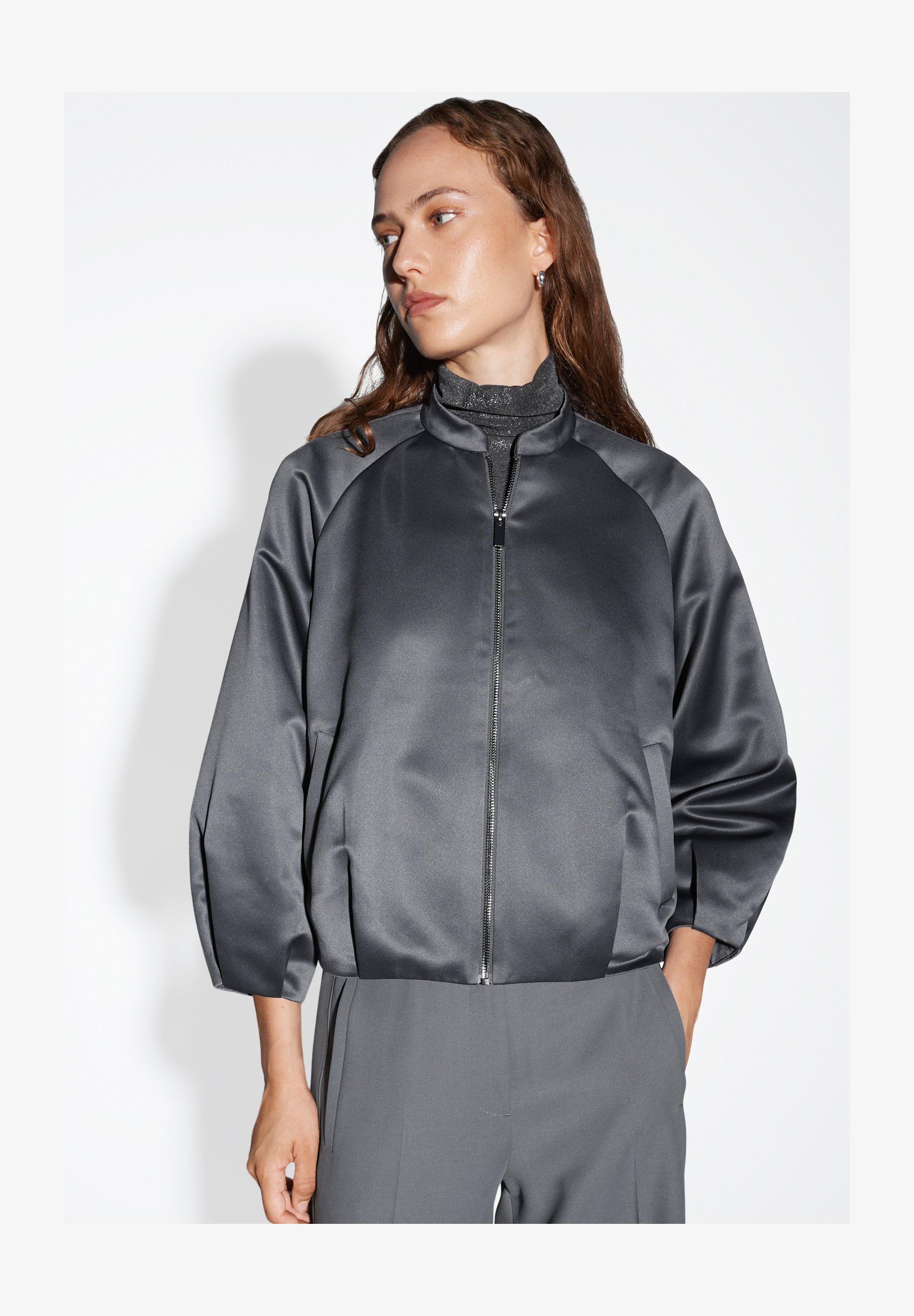 Someday Giacca Donna In Similpelle NEATHER Regular – Corta, Colletto Rovesciato, Tasche Moderne – Look Casual E Sostenibile