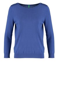 Niebieski sweter dziany z okrągłym dekoltem i długimi rękawami. Posiada ribbowany krój u dołu i na mankietach, o gładkiej, miękkiej fakturze.