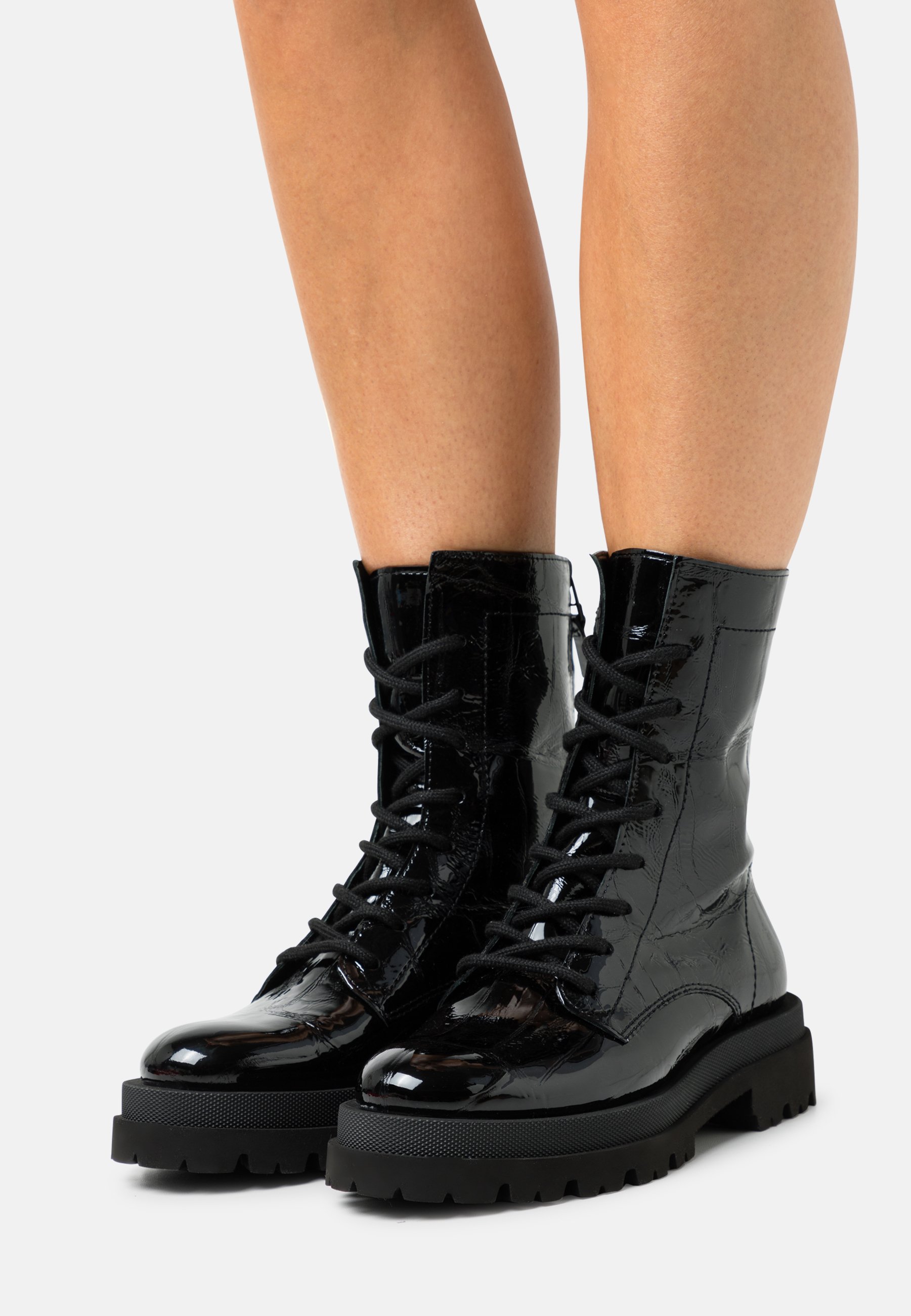 giant platform boots
