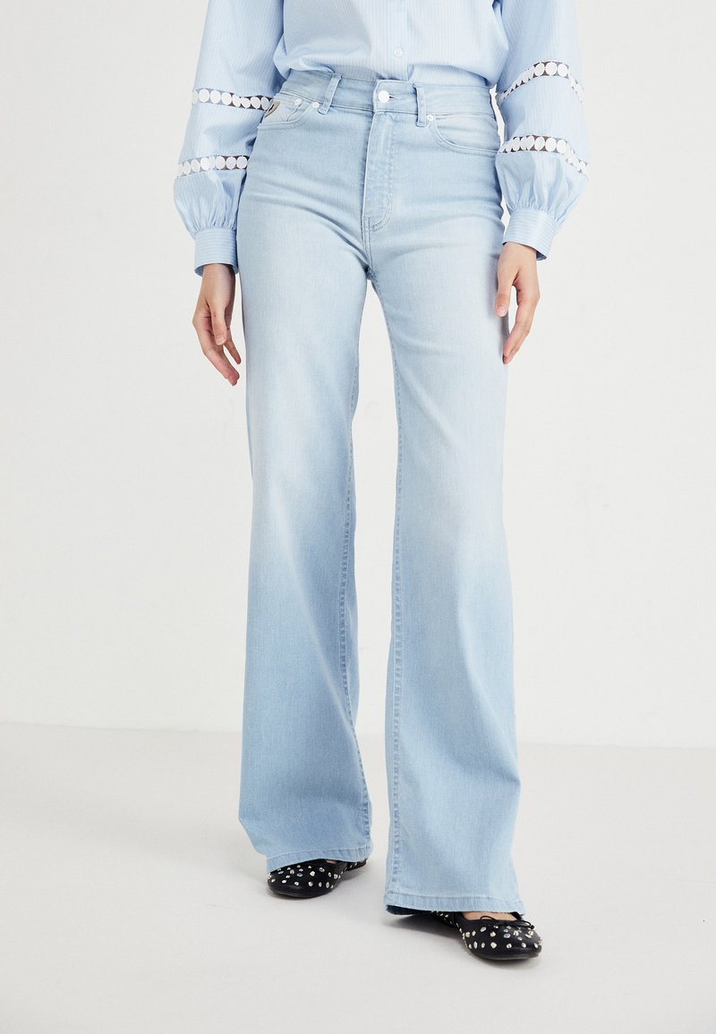 LOIS Jeans PALAZZO - Džinsi ar platām starām - light-blue denim