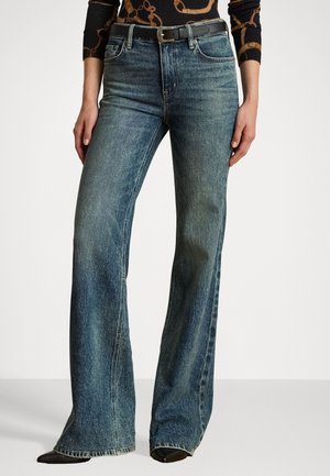 HIGH-RISE FLARE JEAN - Flared Jeans - haze wash