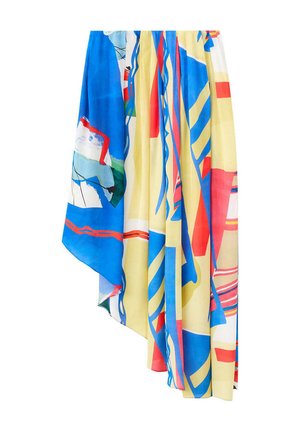 Jupe asymétrique à taille froncée, avec des motifs géométriques abstraits en bleu, jaune, rouge et blanc.