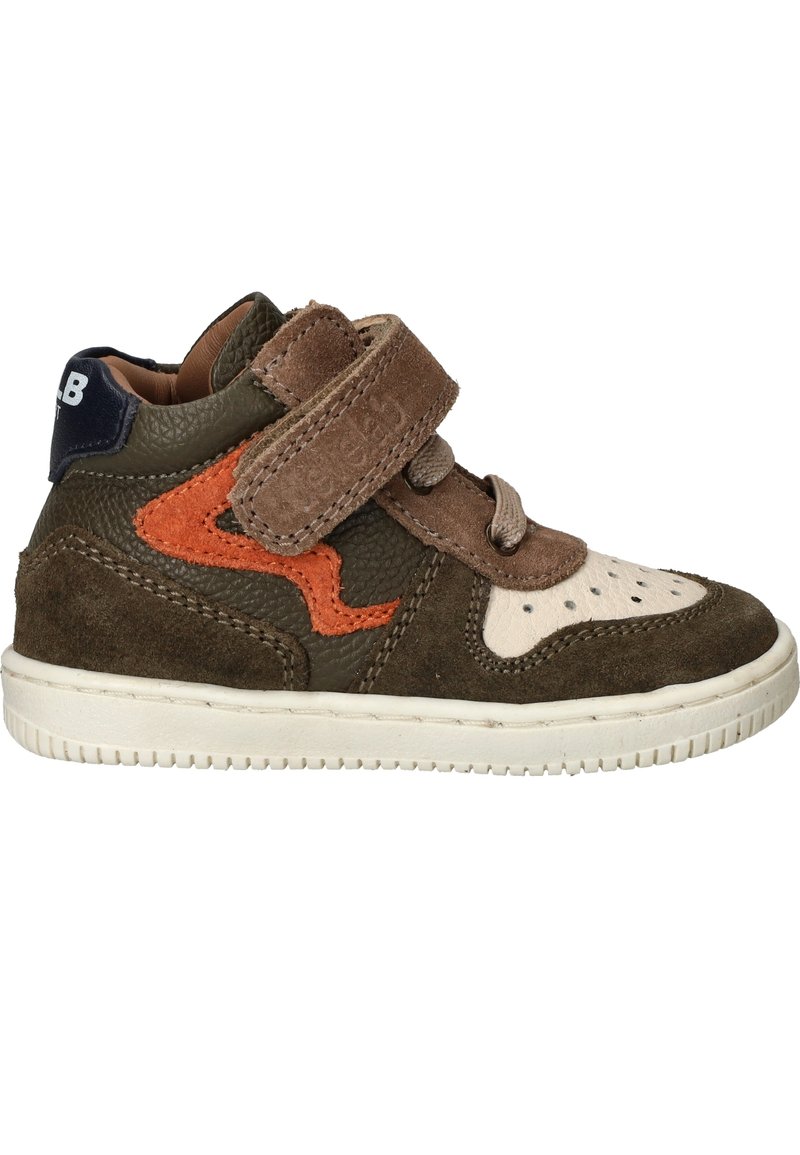 Bruine suède hoge sneakers met oranje en beige accenten, klittenbandsluiting en rubberen zool. Beschikt over gestructureerde materialen en gestikte details.