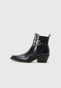 ONLAMIE 1 - Botines camperos - black