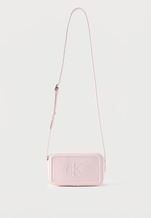 Keresztpántos táska - cradle pink