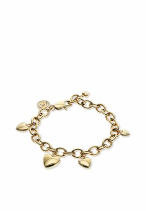 Goldenes Kettenarmband mit fünf herzförmigen Charms und einem runden Charm mit Sternauschnitt, gesichert durch einen Karabinerverschluss.