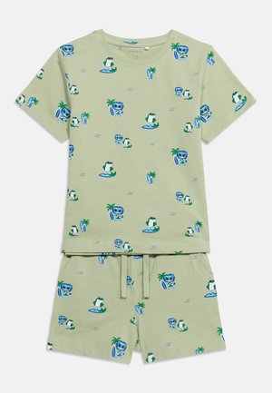 Name it, NMMJAXON SET - Shorts - swamp