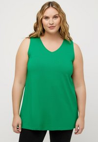 Ulla Popken ÄRMELLOS - Top - green
