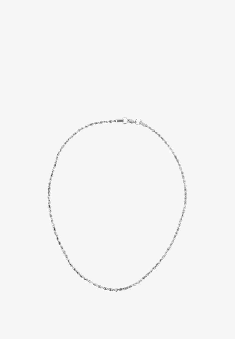Collana a catena intrecciata in argento, caratterizzata da un design semplice con una superficie liscia e un gancio sicuro. Diametro progettato per un comfort ottimale durante l'indossamento.