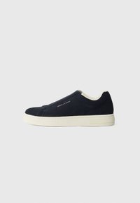 Unselected, deep navy