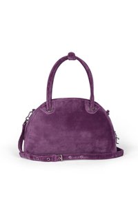 Borsa in suede viola dalla forma arrotondata, con due manici superiori e una tracolla regolabile. Presenta dettagli in metallo argentato.