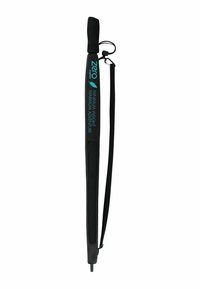 Lichtgewicht zwarte trekkingstok met een gestructureerde rubberen grip en verstelbare strap. Bevat blauwe tekst: "ZERO MINIMUM WEIGHT MAXIMUM ADVENTURE."