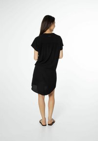 Protest PRTCIS - Tunika - true black
