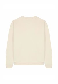 Felpa a maniche lunghe color bianco sporco con scollo tondo, vista da dietro, con polsini e orlo a costine su sfondo bianco.