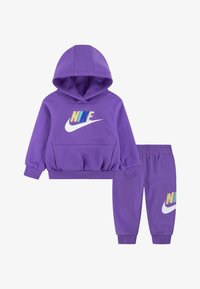 Não selecionado, black raspberry