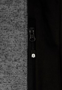 normani Outdoor Sports Liivi - grey