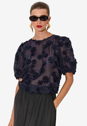 Lipsy, 3D FLORAL TEXTURED T-SHIRT - Blouse - navy blue