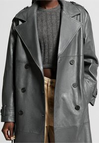 Bershka Prochowiec