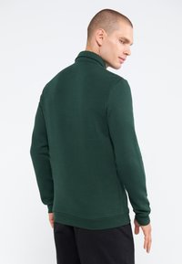 Pier One Sportska majica - dark green