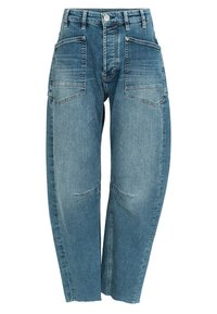 Jean en denim bleu clair avec une taille haute et une coupe ample, comportant de grandes poches arrière et un délavage subtil. Détail d'ourlet effiloché.