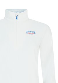 Hvid fleece halv-zip pullover med høj krave, blå lynlås og blåt "PROTEST SKI CLUB" logo med røde detaljer for et sportyd look.