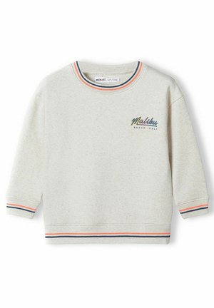 Sweatshirt gris clair avec un col rond, des manches trois-quarts et des côtes contrastées en bleu, orange et gris. Logo brodé "Malibu".