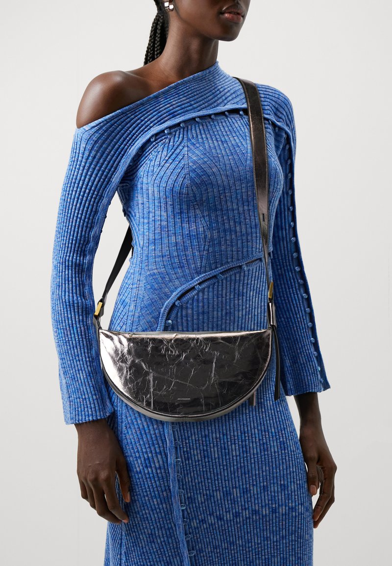 AllSaints HALF MOON  - Borsa a tracolla - silver-coloured
