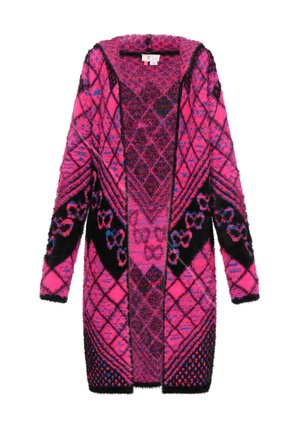 Cardigan lungo in peluche con audaci motivi geometrici rosa e neri, apertura frontale e maniche testurizzate. Realizzato in materiale morbido e caldo.