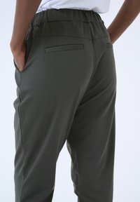 Kaffe Pantalon classique - black oyster