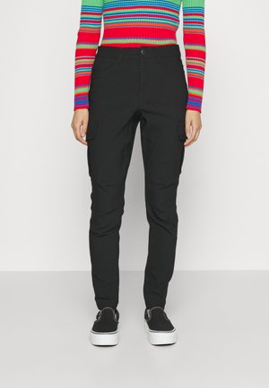 Vero Moda Petite VMDEBBIE SLIM PANTS - Kapsáče - black