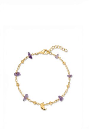 Bracelet chaîne en or avec petites pierres violettes et un pendentif central en forme de croissant de lune doré, fermeture ajustable.