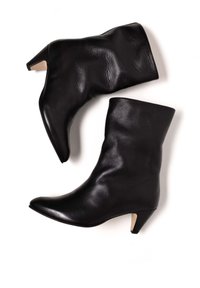 Anonymous Copenhagen VULLY STILETTO  - Stiefelette - black soft calf