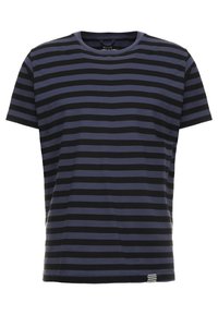 Camiseta de manga corta en azul marino con rayas negras, cuello redondo, material de algodón, con una etiqueta de rayas en blanco y negro en el dobladillo.