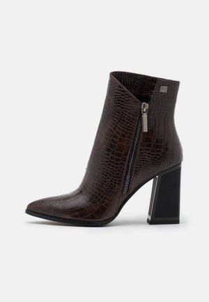Bottines à talons hauts - dark brown