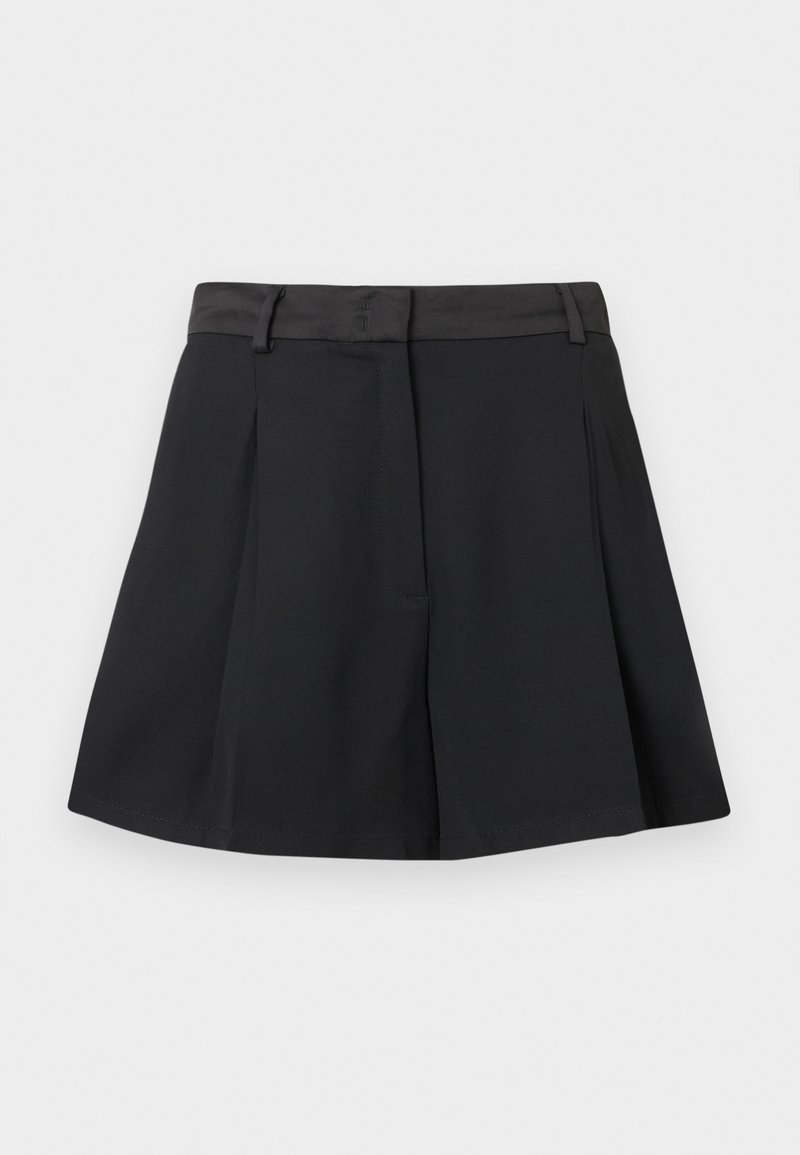 MAX&Co. Shorts zwart