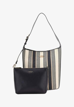 Deux sacs Guess : une pochette en cuir noire avec logo doré, un grand sac à bandoulière beige et noir rayé avec logo doré.