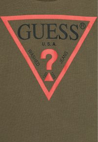 Guess CORE TODDLER KIDS BOY  - Langarmshirt - army olive