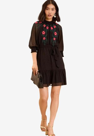 EMBROIDERED DOBBY 3/4 SLEEVE  REGULAR FIT - Jurk - black