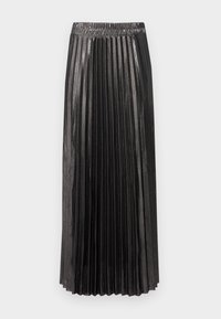 Svart, plisserad maxiskjørt med elastisk midje, som har en blank, teksturert overflate og vertikale plisseringer over hele lengden.