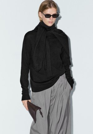 HIGH NECK - Maglione - black