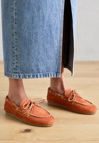 MARIN - Bootsschuh - red