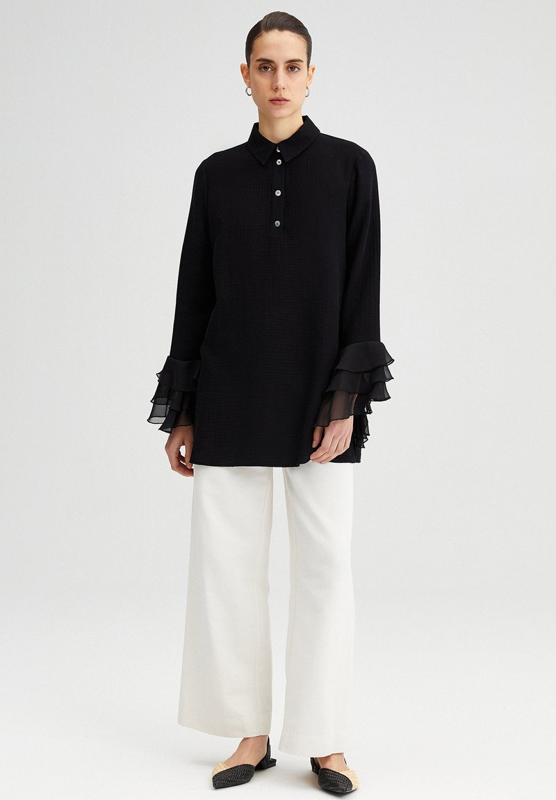 Touché Privé FRILLY ARMED  - Tunika - black