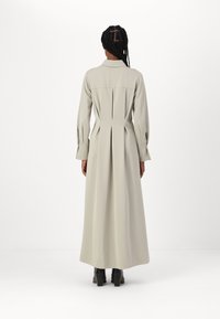 DRYKORN KAMALA - Rochie tip cămașă - brown