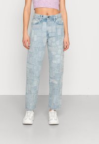 Levi's® Made & Crafted THE COLUMN - Calças de ganga de perna direita - blue denim