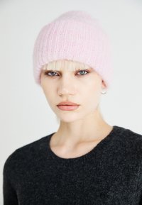 MSCH Copenhagen ANNALISA BEANIE KEY - Pletena kapa - fairy tale