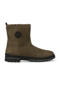 Olijfgroene leren enkelboot met een vachtvoering, rubberen zool en een ronde logopatch aan de zijkant. Beschikt over een dikke profiel voor grip.