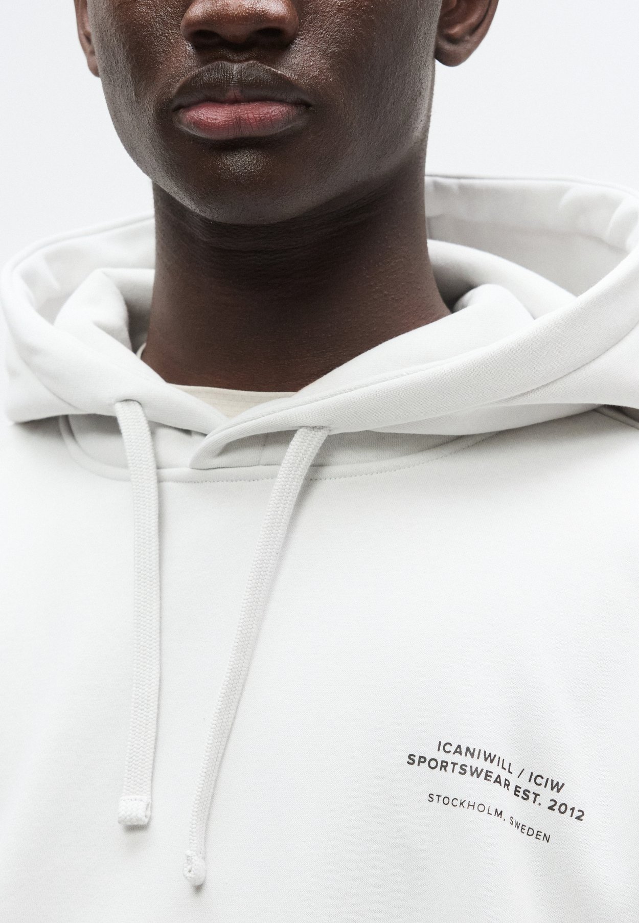 EVERYDAY RELAXED HOODIE